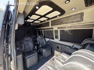 2026 Midwest Mercedes-Benz Luxe Cruiser D6 Sprinter #14423