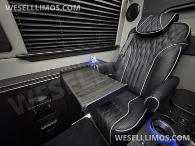 2026 Midwest Mercedes-Benz Luxe Cruiser D6 Sprinter #14423