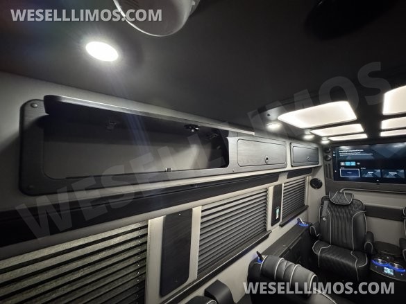 2026 Midwest Mercedes-Benz Luxe Cruiser D6 Sprinter #14423