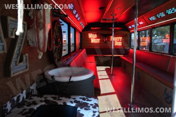 2013 Ford F650 Limo Bus