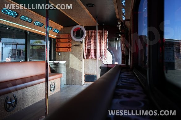 2013 Ford F650 Limo Bus
