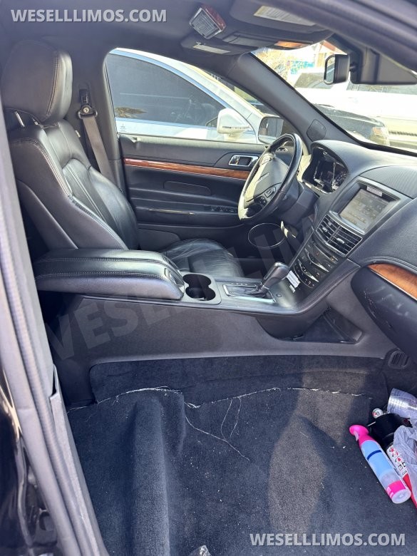 2013 Royale Lincoln Mkt Limousine 5 Door