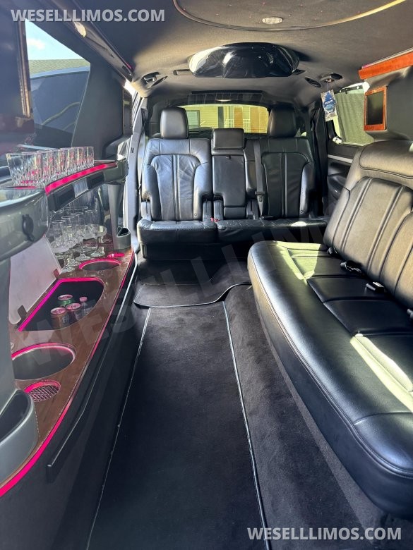 2013 Royale Lincoln Mkt Limousine 5 Door