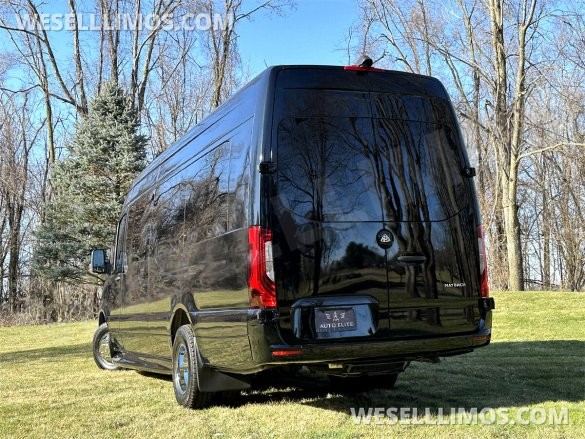 2024 Maybach Trim Leather Seating Heat Cool Massage Auto Elite MB Sprinter Road Liner Limousine