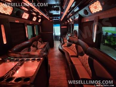 2014 CT Coach Builders Freightliner CT COACH LLL41 Limo Bus
