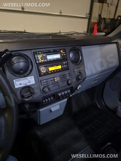 2015 Ford Limo bus Limo Bus for Sale in Erie, Pennsylvania, US - Photo 3