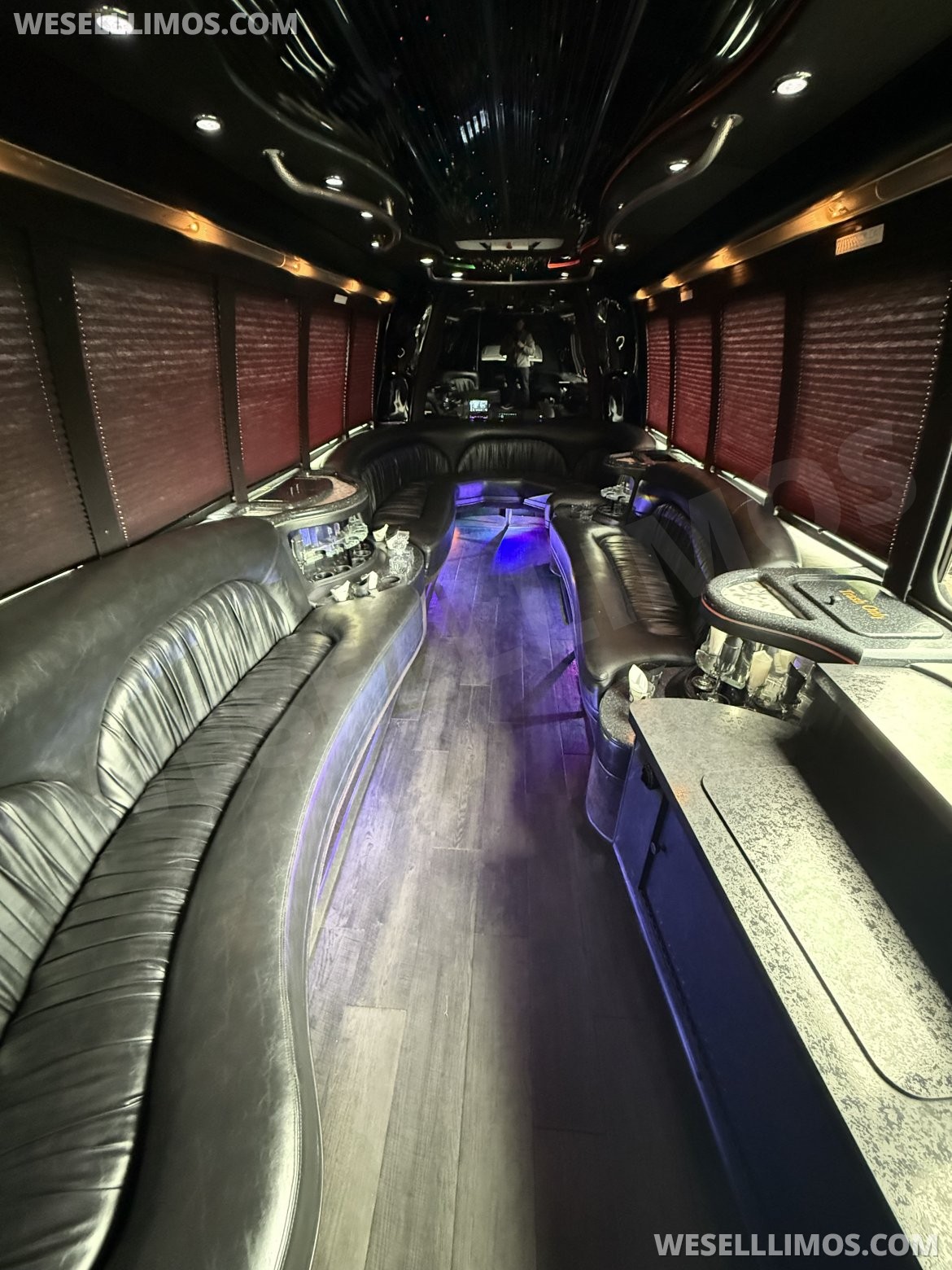 Limo Bus for Sale in Meriden, CT - Photo 5