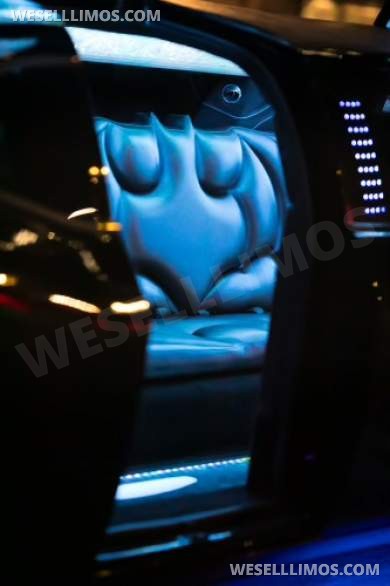 2019 Dodge Challenger Limousine