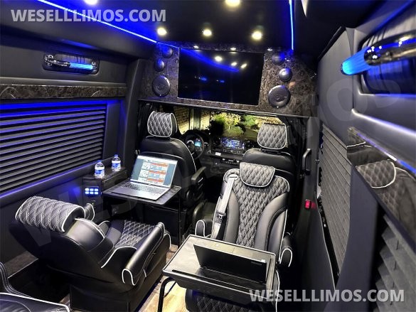 2024 GLS Maybach Trim Elite Pullman 15 Passenger Auto Elite Mercedes-Benz Sprinter