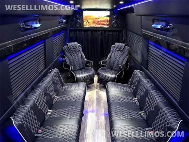 2024 GLS Maybach Trim Elite Pullman 15 Passenger Auto Elite Mercedes-Benz Sprinter