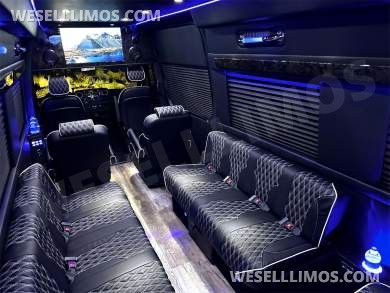 2024 GLS Maybach Trim Elite Pullman 15 Passenger Auto Elite Mercedes-Benz Sprinter