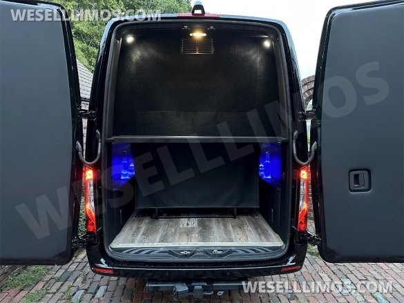 2024 GLS Maybach Trim Elite Pullman 15 Passenger Auto Elite Mercedes-Benz Sprinter
