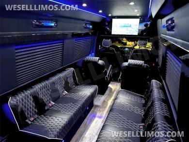 2024 GLS Maybach Trim Elite Pullman 15 Passenger Auto Elite Mercedes-Benz Sprinter
