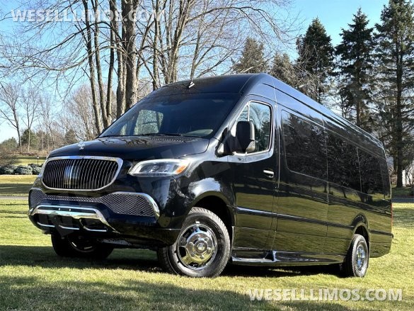 2024 GLS Maybach Trim Elite Pullman 15 Passenger Auto Elite Mercedes-Benz Sprinter