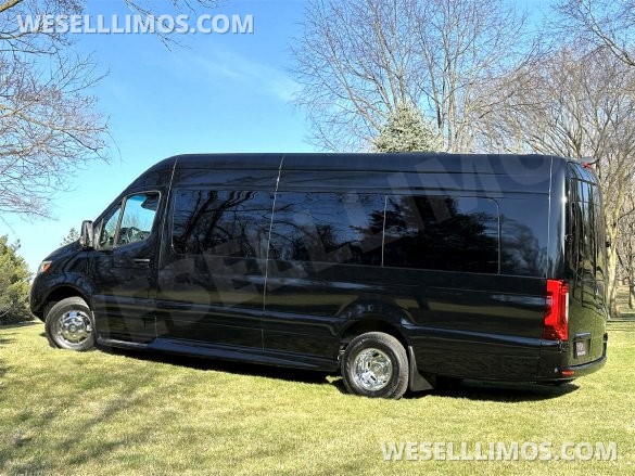 2024 GLS Maybach Trim Elite Pullman 15 Passenger Auto Elite Mercedes-Benz Sprinter