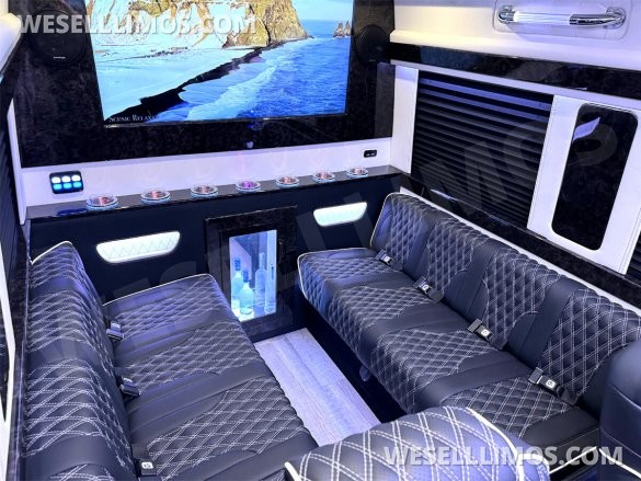 2024 GLS Maybach Trim Leather Heat/Cool/Massage Seats Road Liner Limousine Air Ride MB Sprinter
