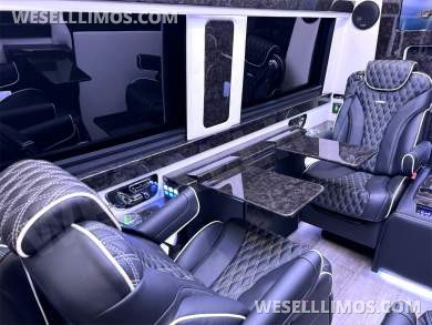 2024 GLS Maybach Trim Leather Heat/Cool/Massage Seats Road Liner Limousine Air Ride MB Sprinter