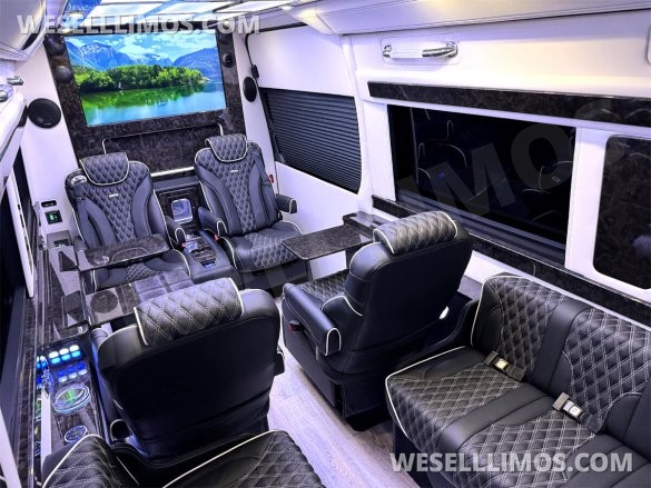 2024 GLS Maybach Trim Leather Heat/Cool/Massage Seats Road Liner Limousine Air Ride MB Sprinter