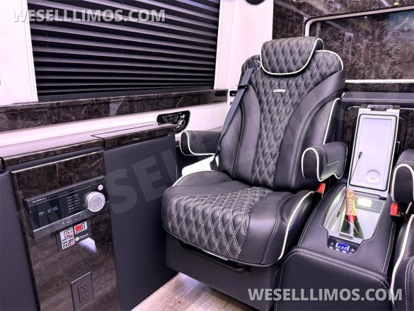 2024 GLS Maybach Trim Leather Heat/Cool/Massage Seats Road Liner Limousine Air Ride MB Sprinter