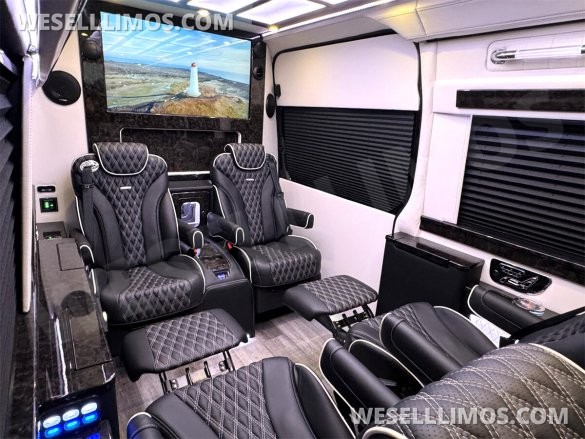 2024 GLS Maybach Trim Leather Heat/Cool/Massage Seats Road Liner Limousine Air Ride MB Sprinter