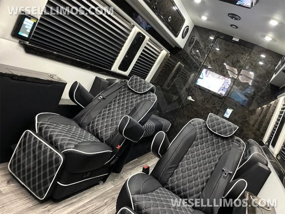 2025 Eco Revolution Heat/Massage Seats PetFriendly SolarPowered Auto Elite Luxury MB Sprinter