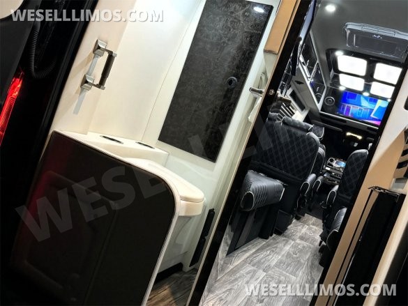 2025 Eco Revolution Heat/Massage Seats PetFriendly SolarPowered Auto Elite Luxury MB Sprinter