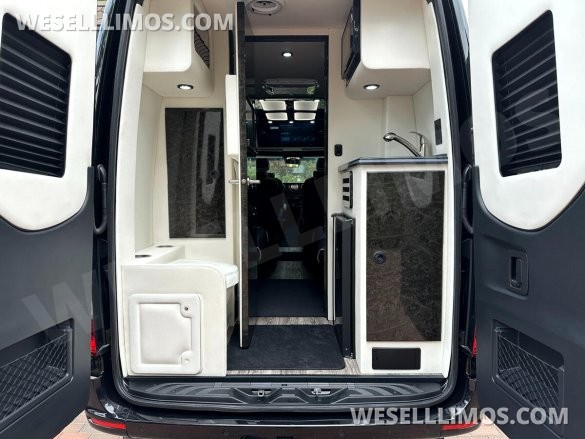 2025 Eco Revolution Heat/Massage Seats PetFriendly SolarPowered Auto Elite Luxury MB Sprinter