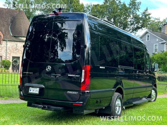 2025 Eco Revolution Heat/Massage Seats PetFriendly SolarPowered Auto Elite Luxury MB Sprinter