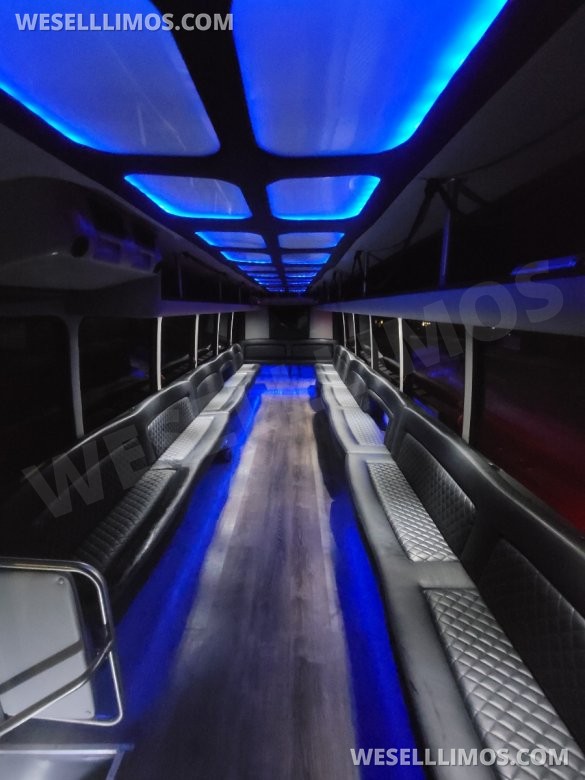 2015 Ford F650 Limo Bus