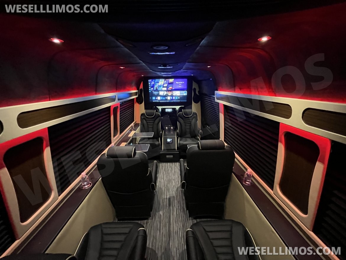 Sprinter for Sale in Vancouver, BC - Photo 3