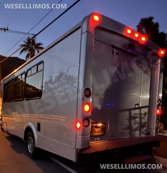 2014 Ford E450 Shuttle Bus