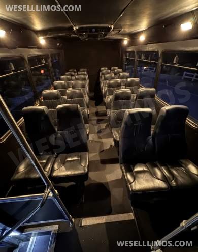 2014 Ford E450 Shuttle Bus