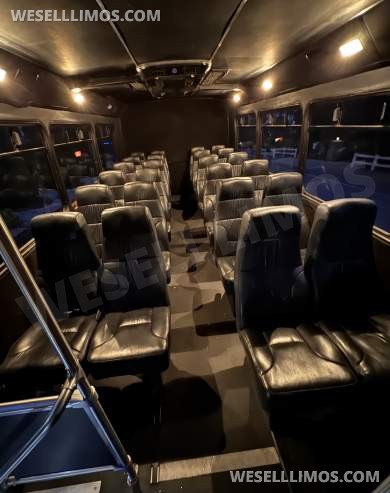 2014 Ford E450 Shuttle Bus