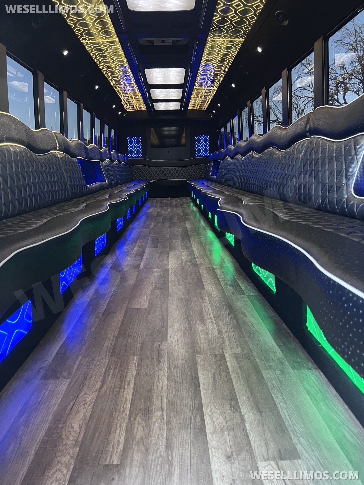 Photo of Limo Bus for sale: 2013 Ford F750 40"