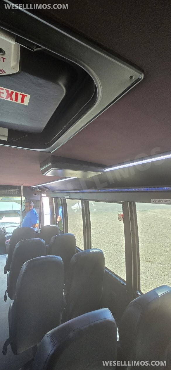 2016 Grech Motors Ford F550 Shuttle Bus