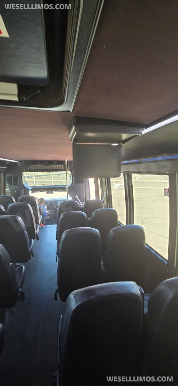 2016 Grech Motors Ford F550 Shuttle Bus