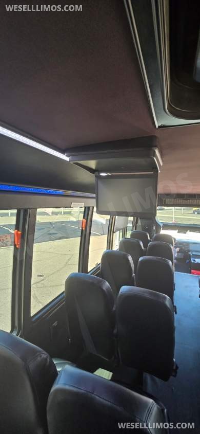2016 Grech Motors Ford F550 Shuttle Bus