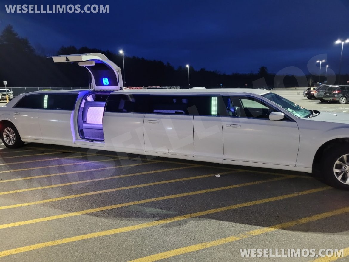 Limousine for sale: 2016 Chrysler 300 31" by Limos By Moonlight