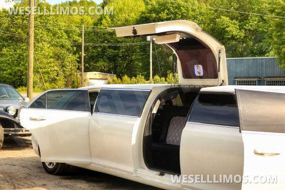 2016 'Limos By Moonlight' Chrysler 300 with Jet and Wedding Door 14 Passenger Limousine.