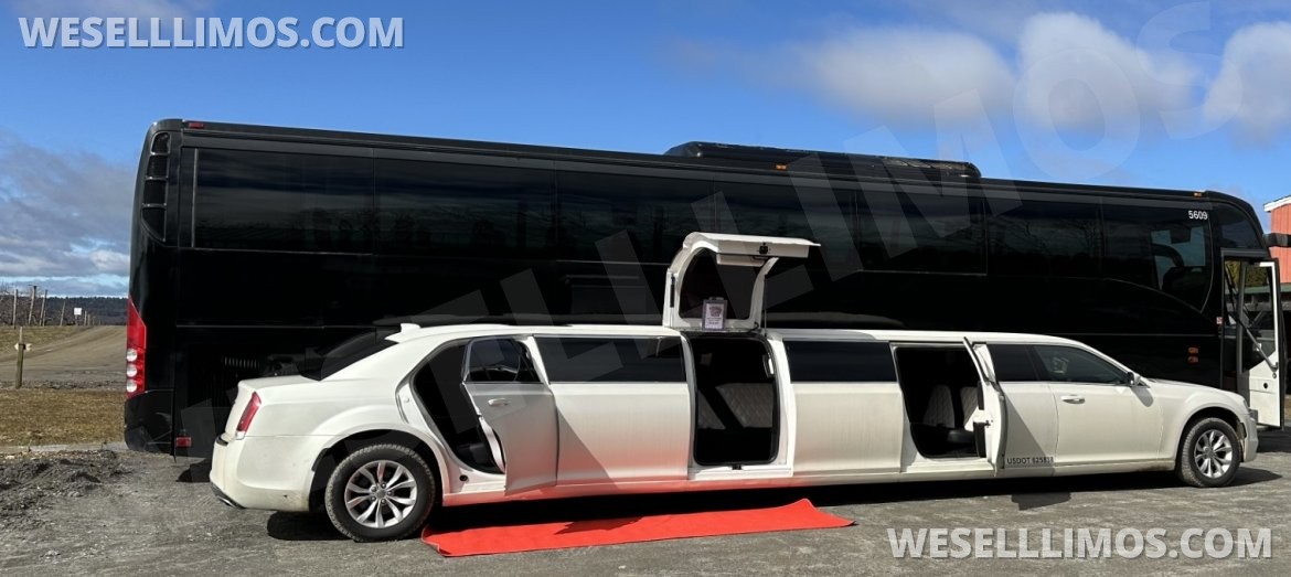 Limousine for sale: 2016 Chrysler 300 31" by Limos By Moonlight