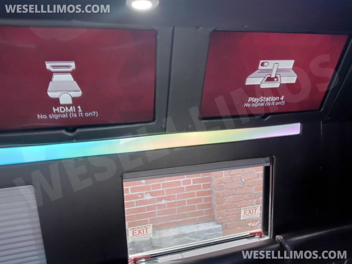 Photo of Limo Bus for sale: 2014 Ford F450 28&quot;