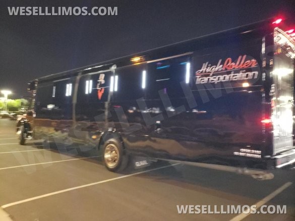 2014 Freightliner S2 Limo Bus
