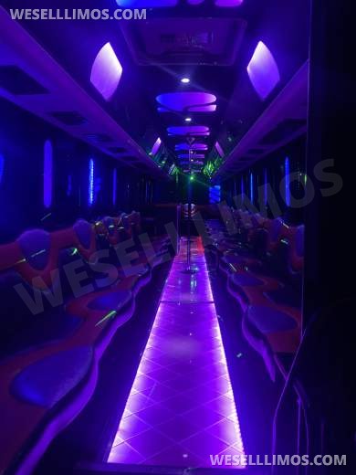 2007 Prevost X3-45 Limo Bus