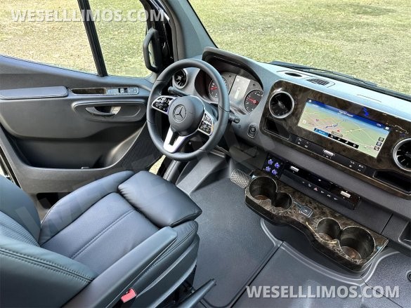 2023 Auto Elite 15 Passenger Coach Road Liner 747 Executive Shuttle Mercedes-Benz Sprinter