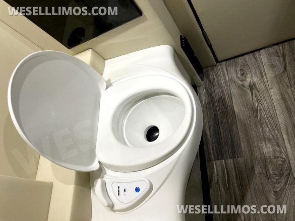 2024 Eco Revolution Heat/Massage Seats SolarPowered 12 hr Lith Battery Auto Elite MB Sprinter