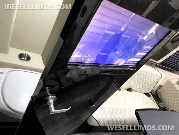 2024 Eco Revolution Heat/Massage Seats SolarPowered 12 hr Lith Battery Auto Elite MB Sprinter