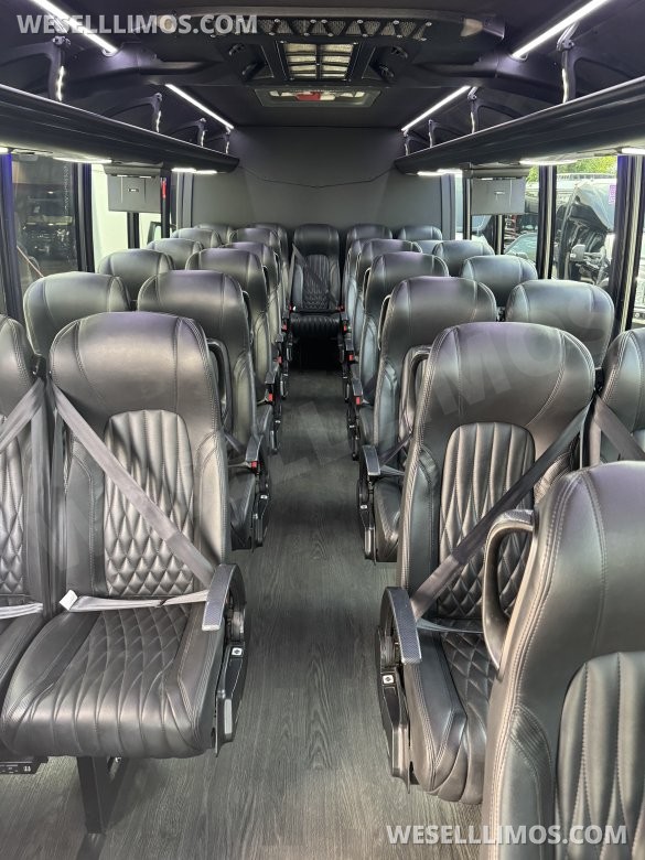 2023 Grech Motors Ford F550 Executive Shuttle