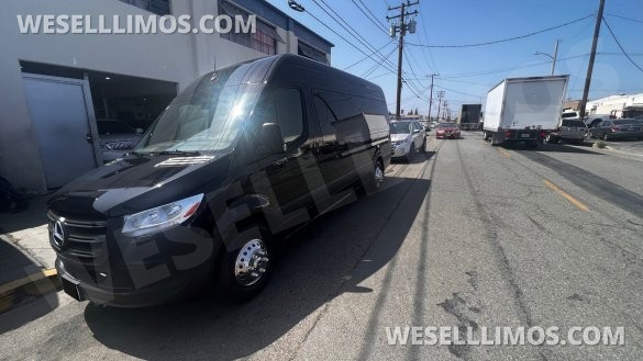 2020 Moonlight Mercedes-Benz Sprinter 2500 170