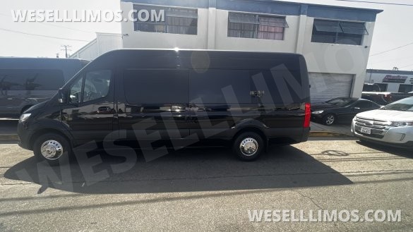 2020 Moonlight Mercedes-Benz Sprinter 2500 170