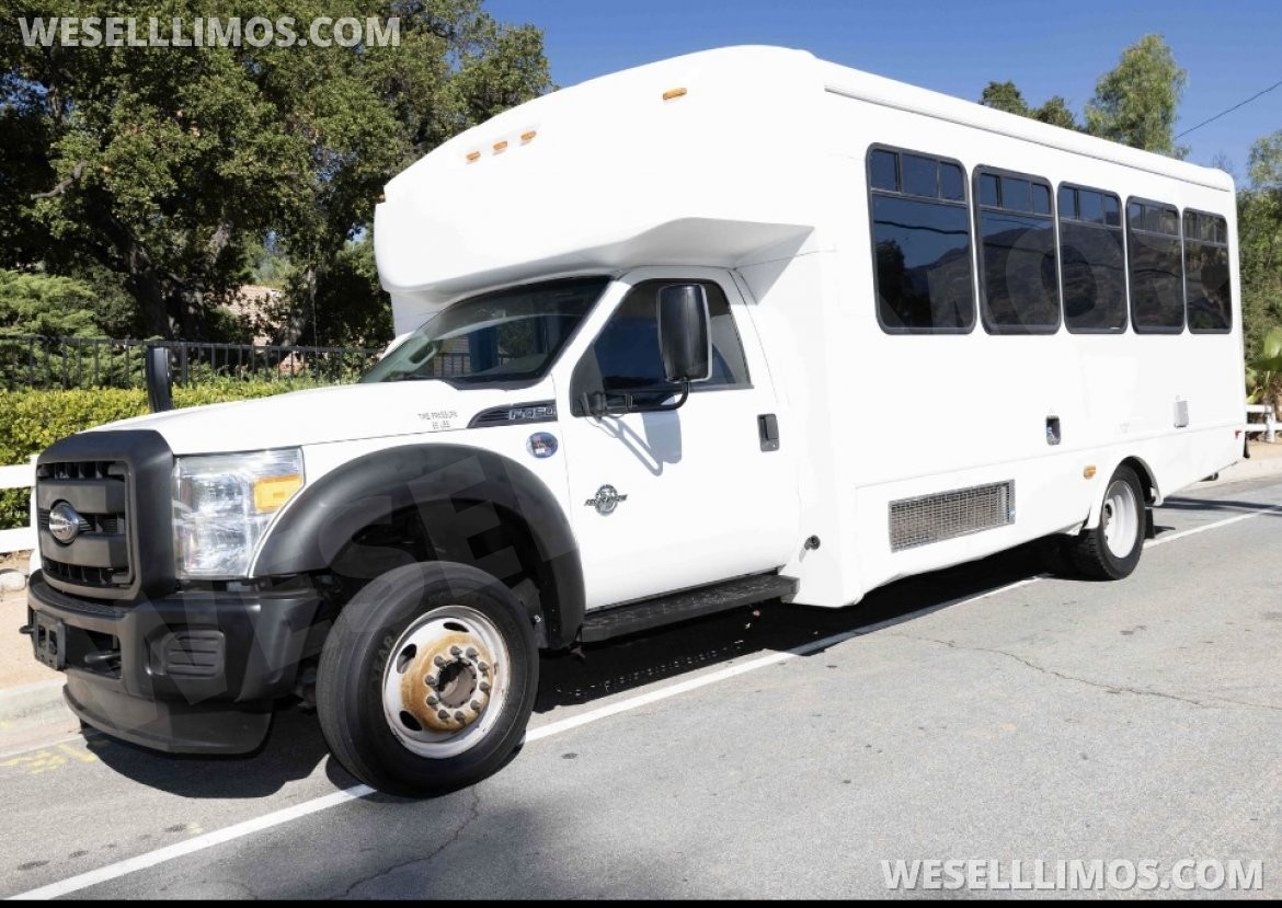Photo of Limousine for sale: 2017 Ford F450 diesel